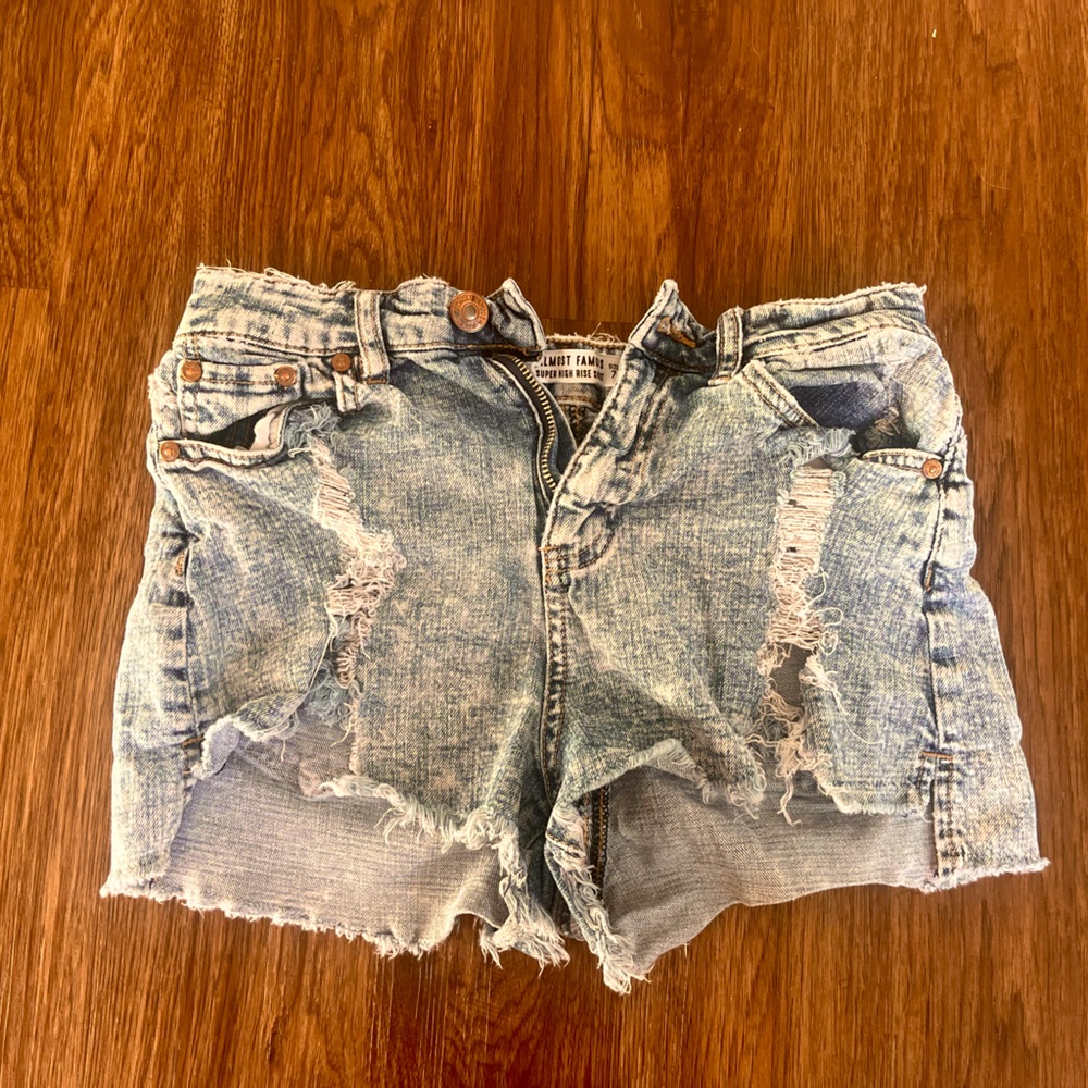 Almost Famous blue ripped jean shorts